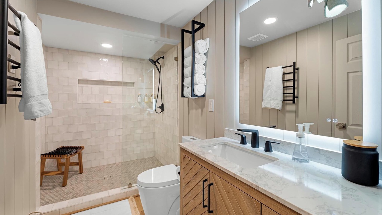 Photo of Bathroom in Midway