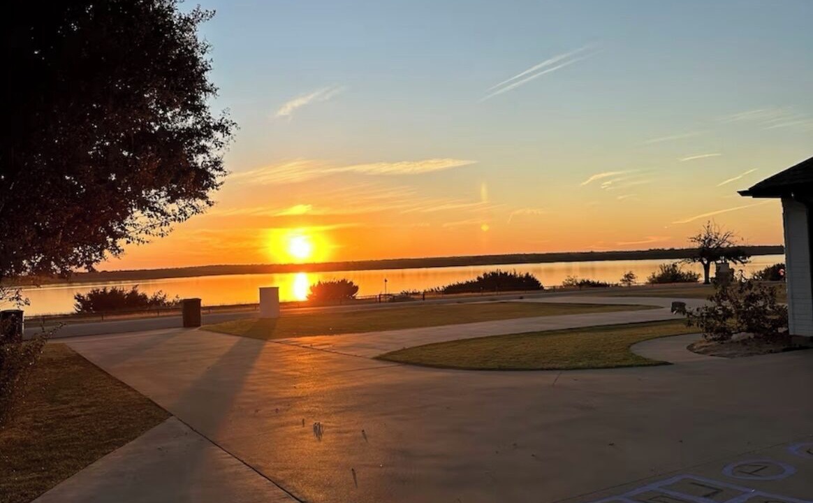 Photo of Outdoor in Cleburne