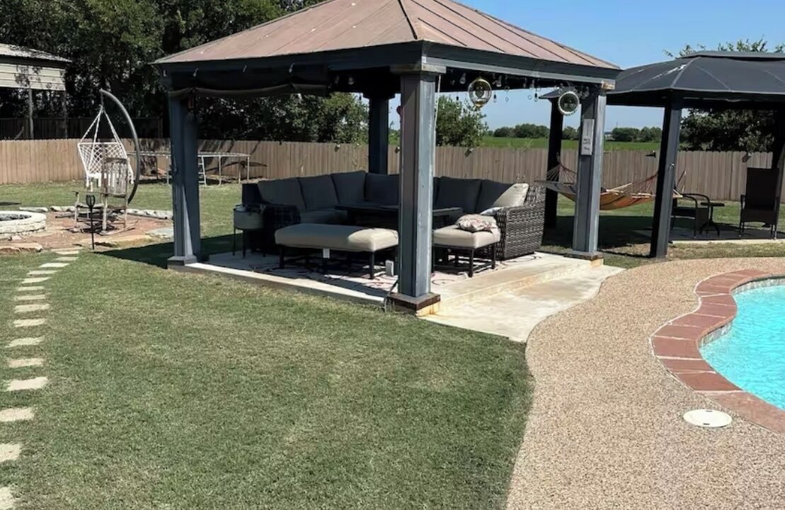 Photo of Patio Balcony in Cleburne