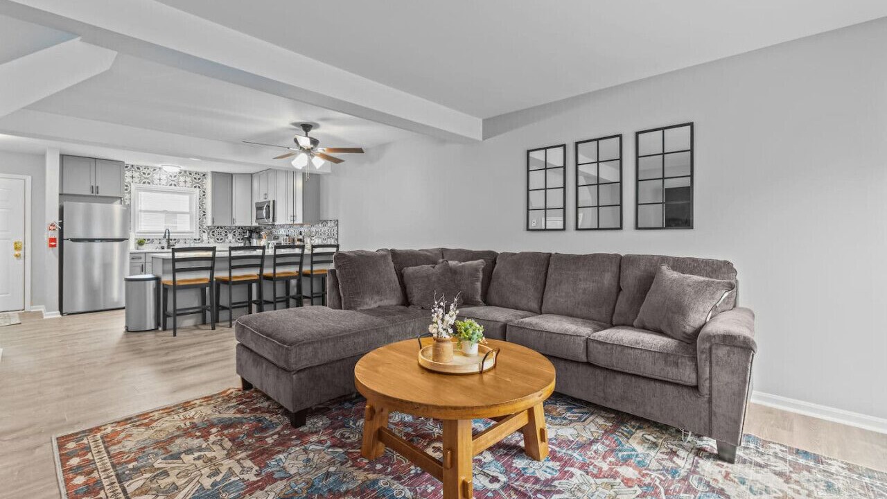 Photo of Livingroom in Winooski