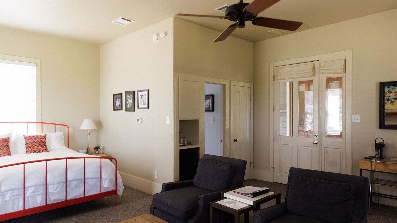 Photo of Bedroom in Kyle