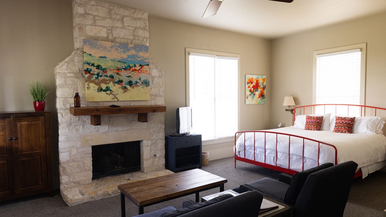 Photo of Bedroom in Kyle