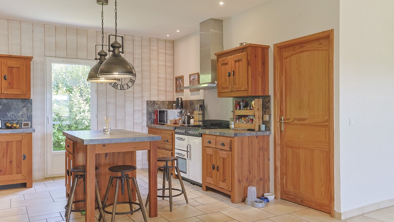 Photo of Kitchen in Boisset-et-Gaujac