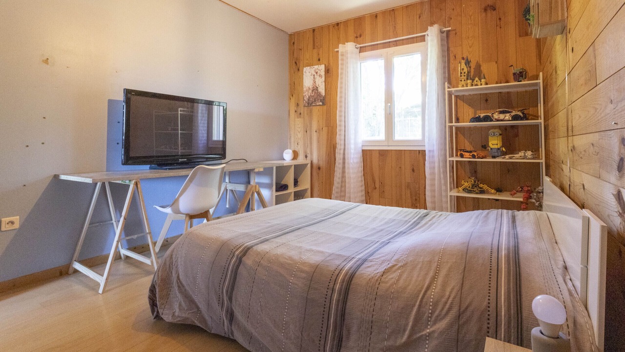 Photo of Bedroom in Boisset-et-Gaujac