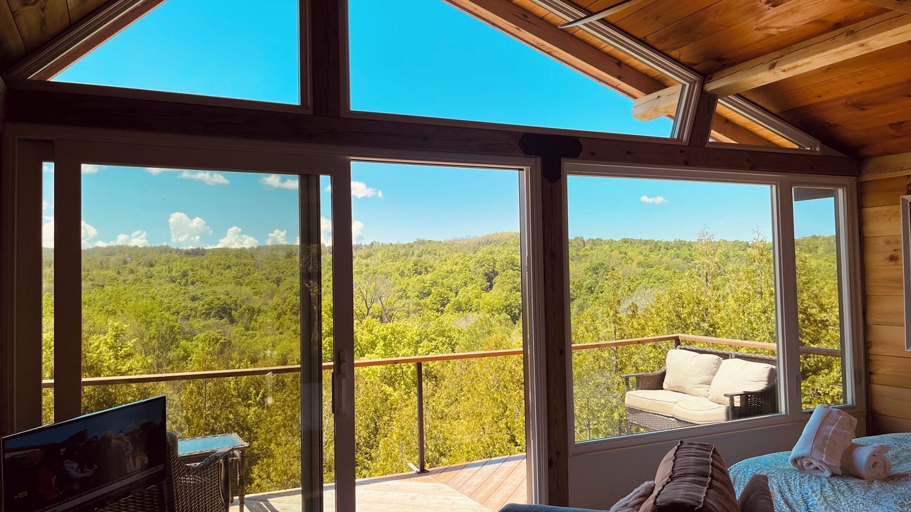 Photo of Livingroom in Creemore