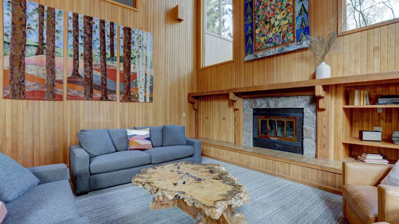 Photo of Livingroom in Black Butte Ranch