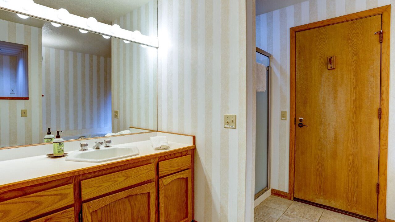 Photo of Bathroom in Black Butte Ranch