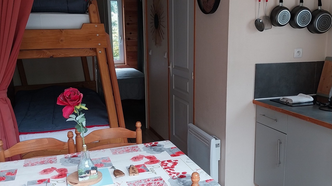 Photo of Bedroom in Saint-Martin-du-Fouilloux