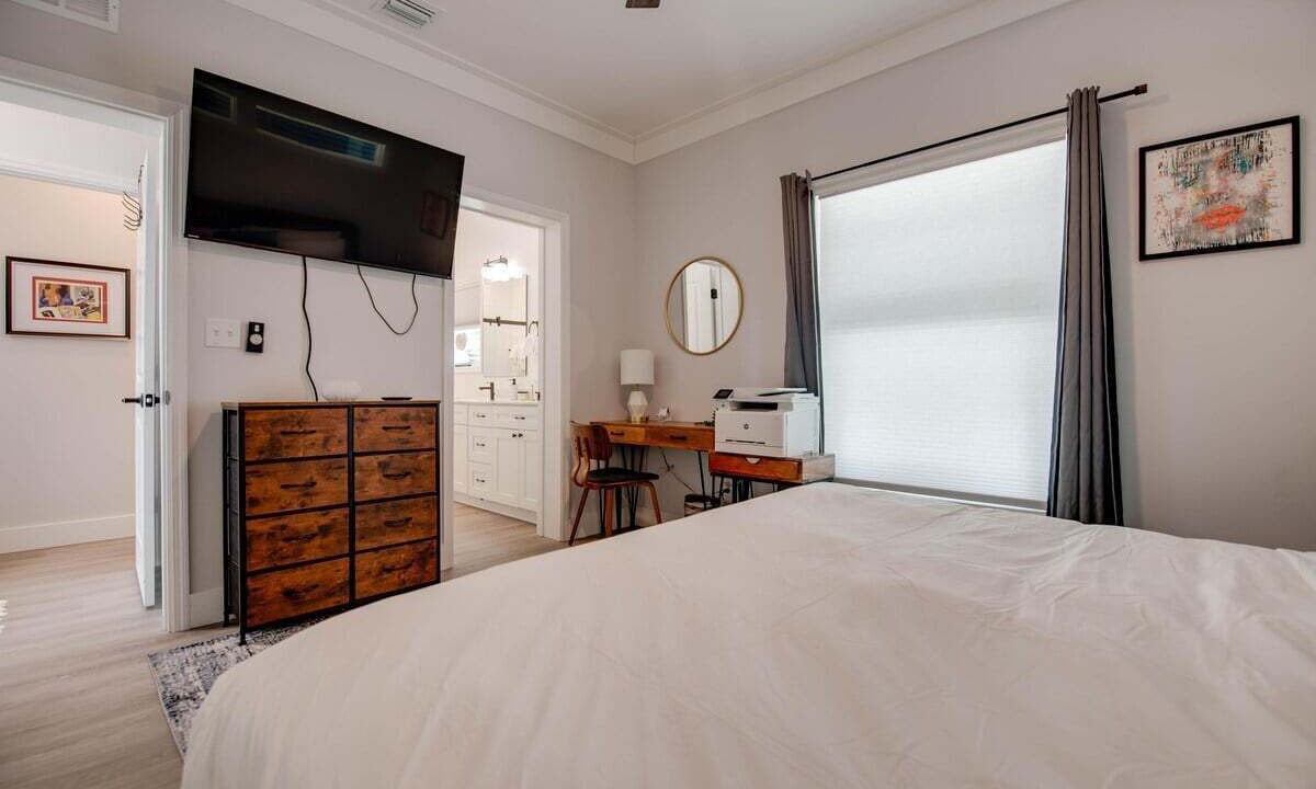 Photo of Bedroom in Geiger Key