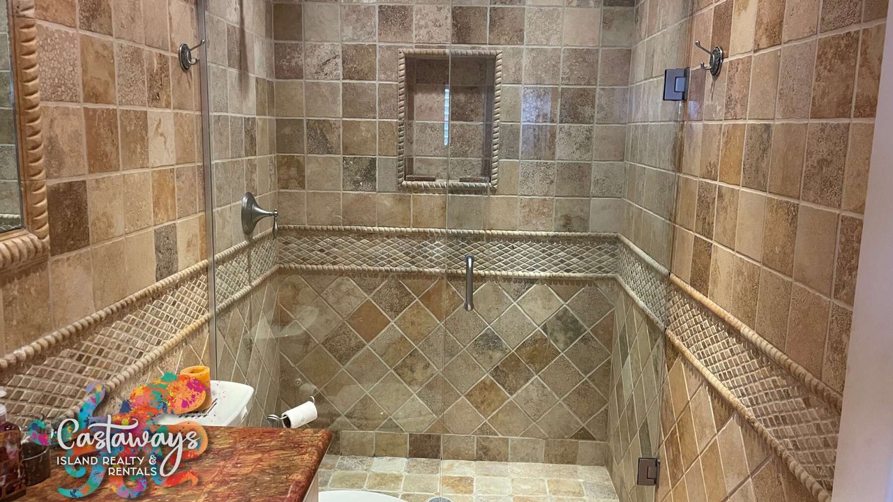 Photo of Bathroom in Bokeelia