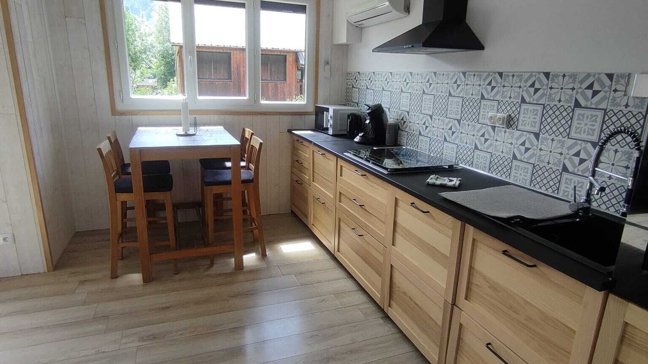 Photo of Kitchen in Allemond