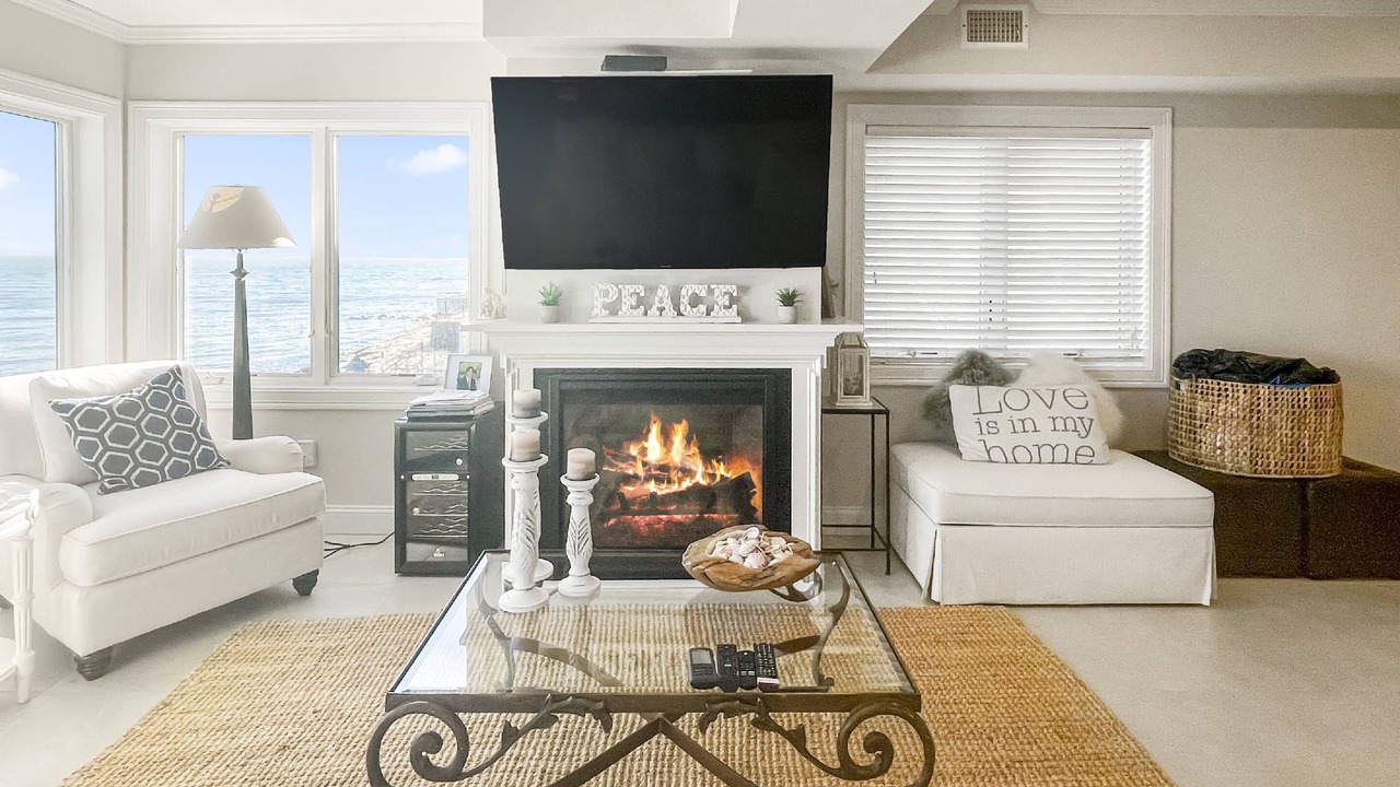 Photo of Livingroom in Milford