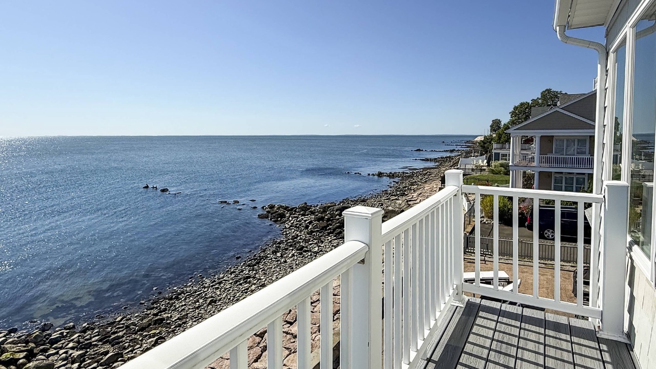 Photo of Patio Balcony in Milford