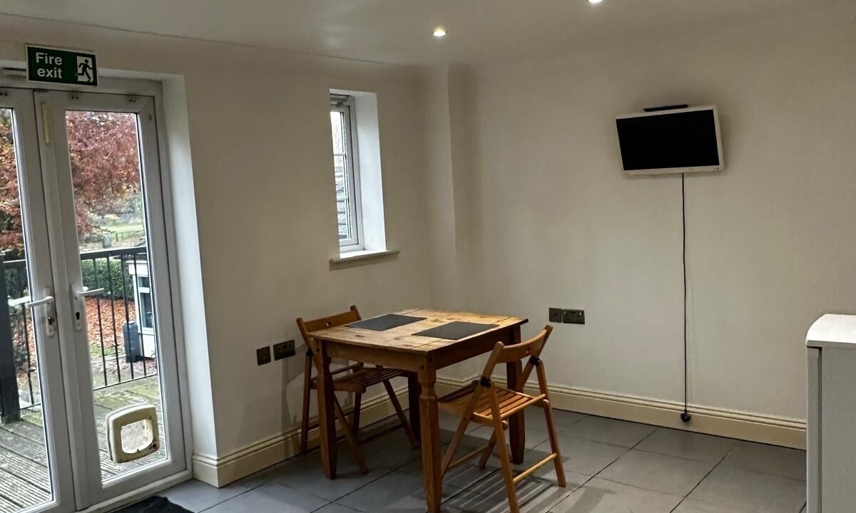 Photo of Others in Pinchbeck