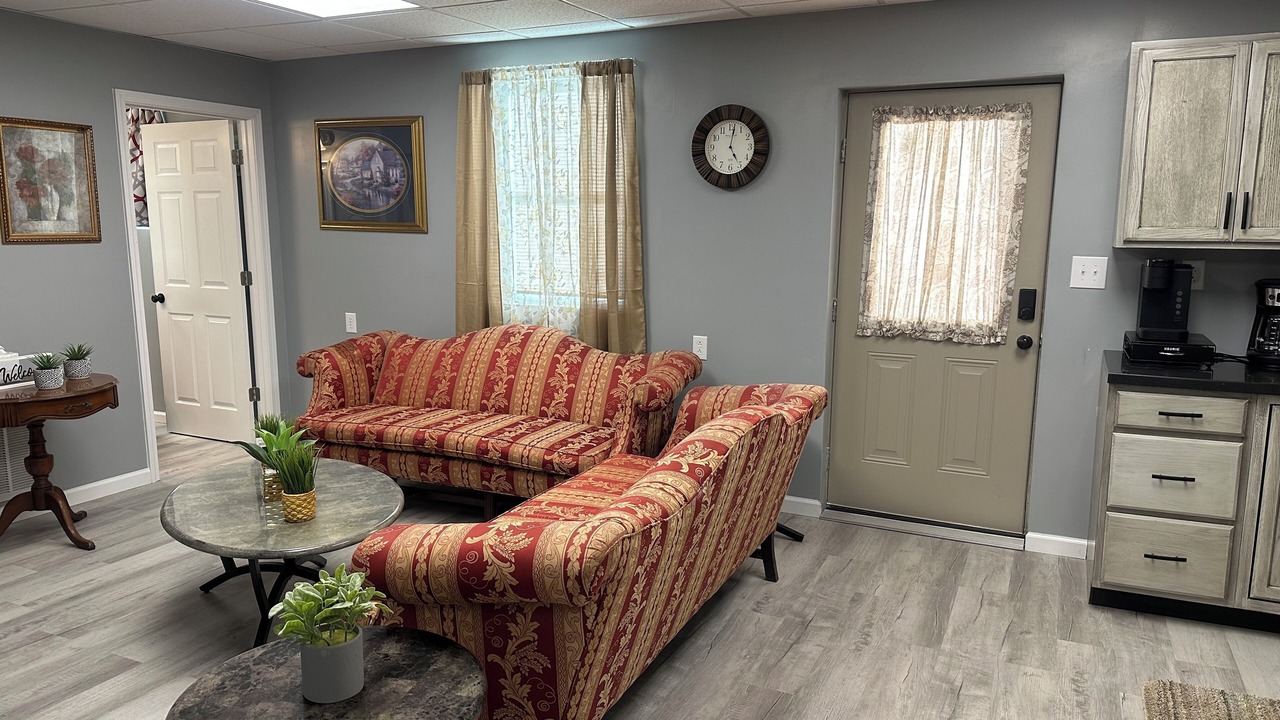 Photo of Livingroom in Newcomb