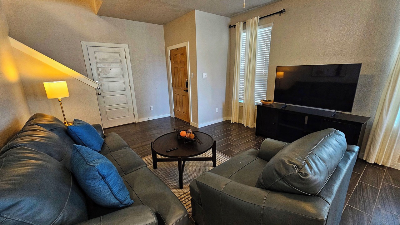 Photo of Livingroom in Midlothian