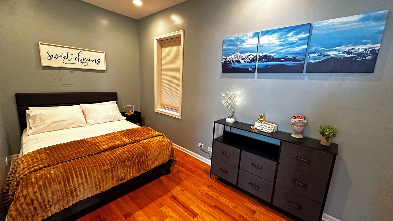 Photo of Bedroom in River West