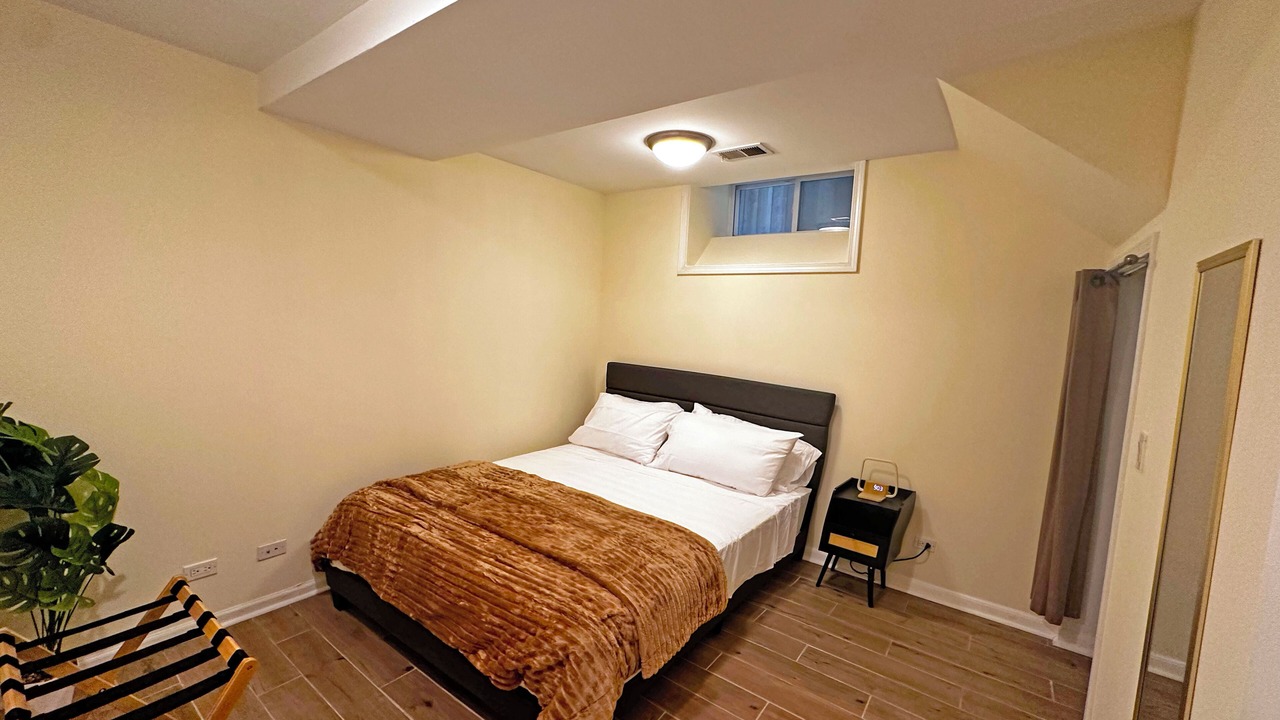 Photo of Bedroom in River West