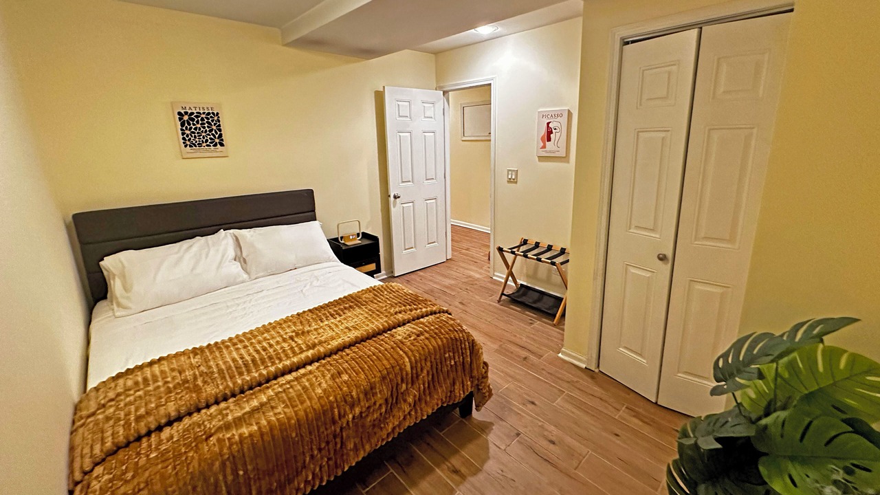 Photo of Bedroom in River West
