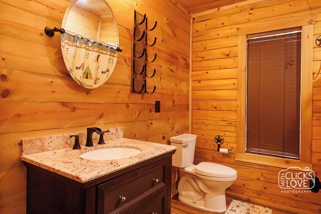 Photo of Bathroom in Gober