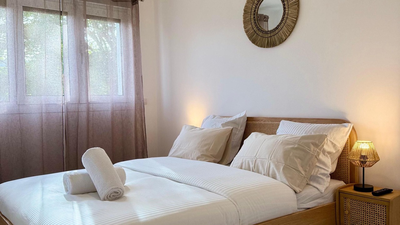 Photo of Bedroom in Chilly-Mazarin