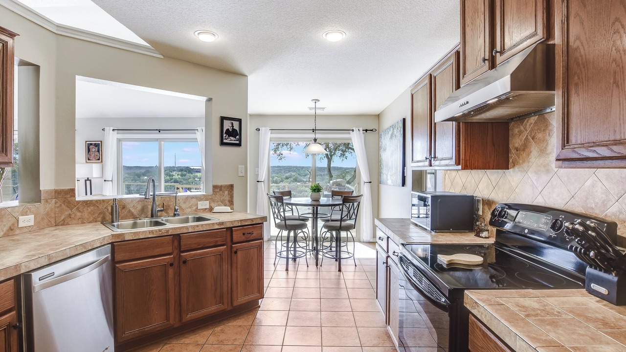 Photo of Kitchen in Council Creek South