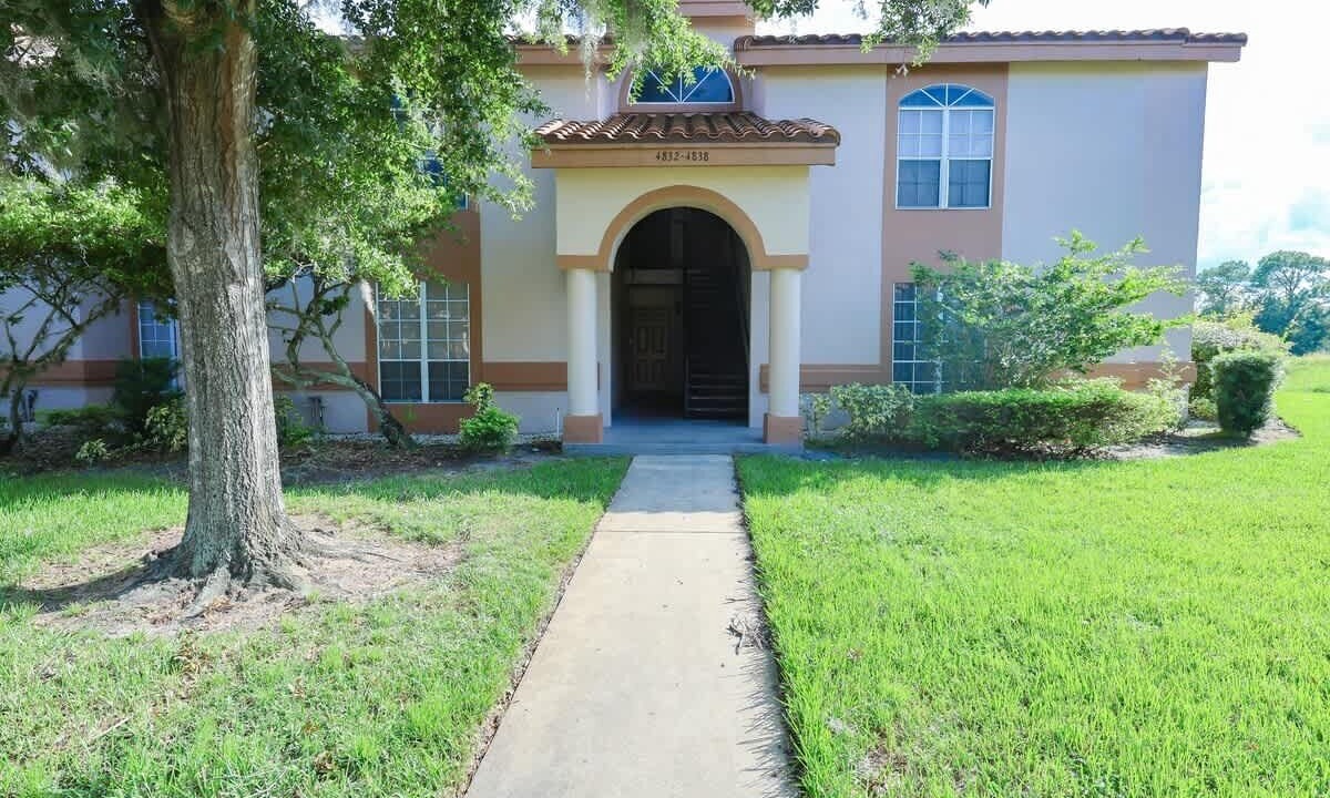 Photo of Outdoor in Florida Center North
