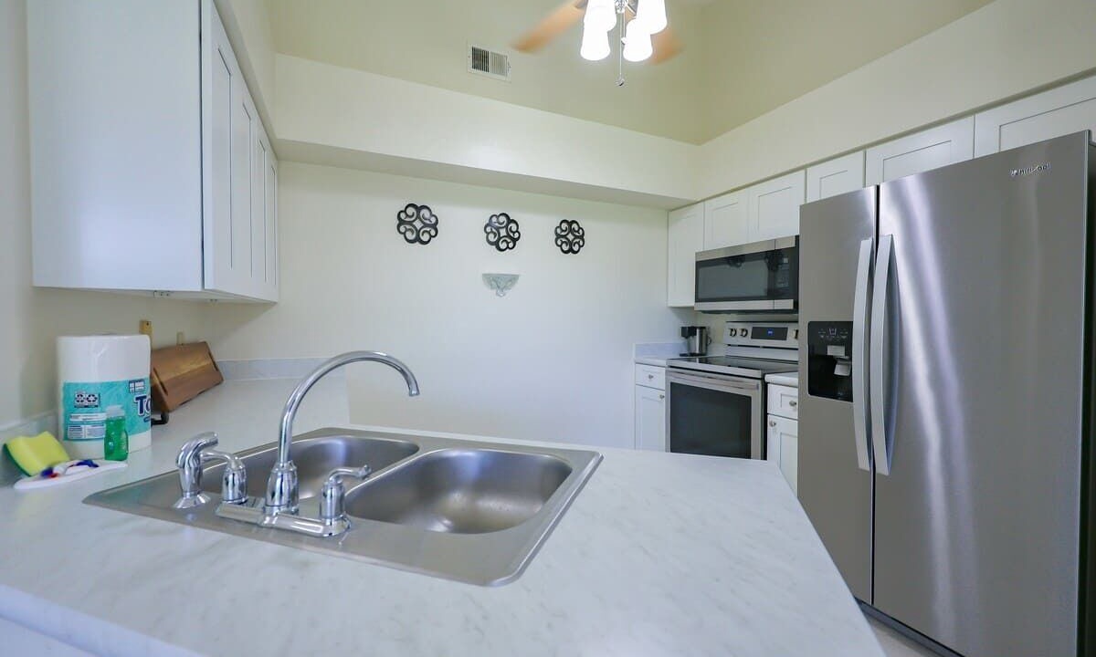 Photo of Kitchen in Florida Center North