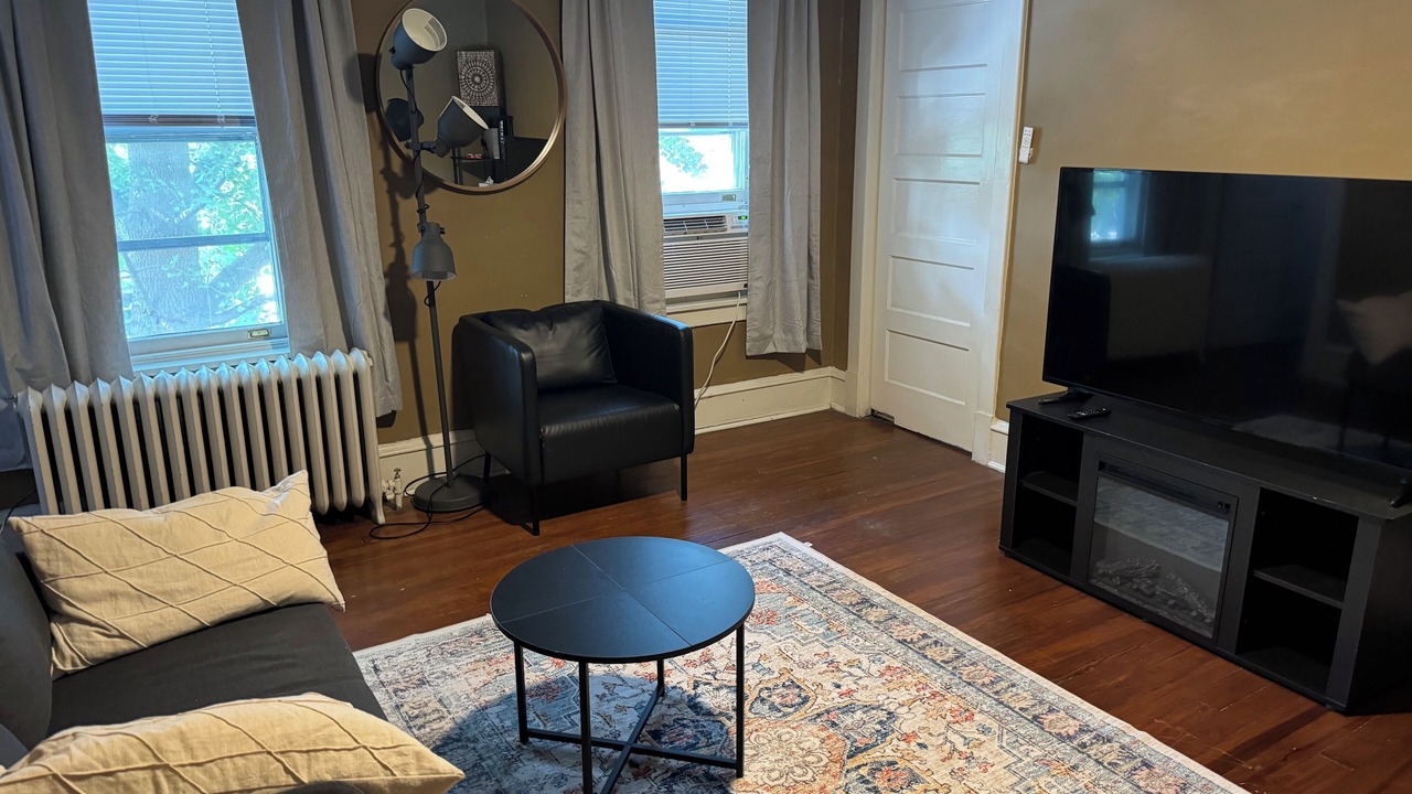 Photo of Livingroom in Forty Acres
