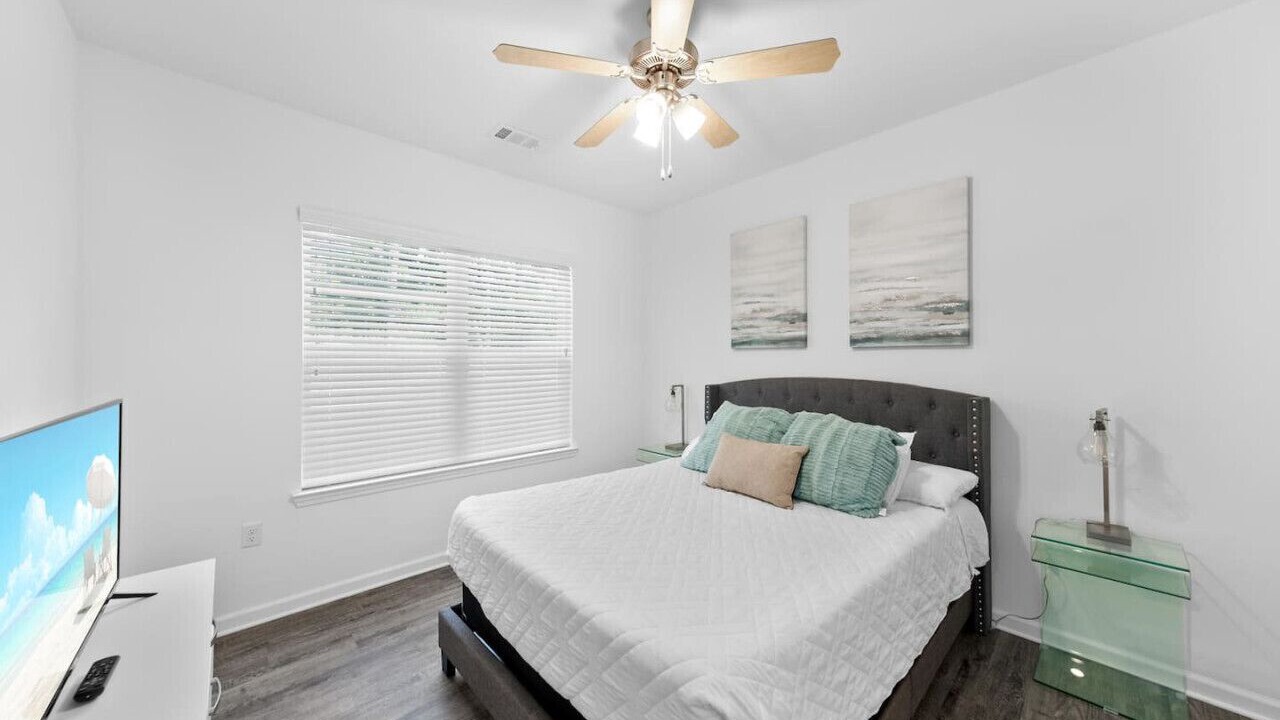 Photo of Bedroom in Orange Park