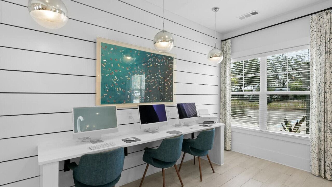 Photo of Others in Orange Park