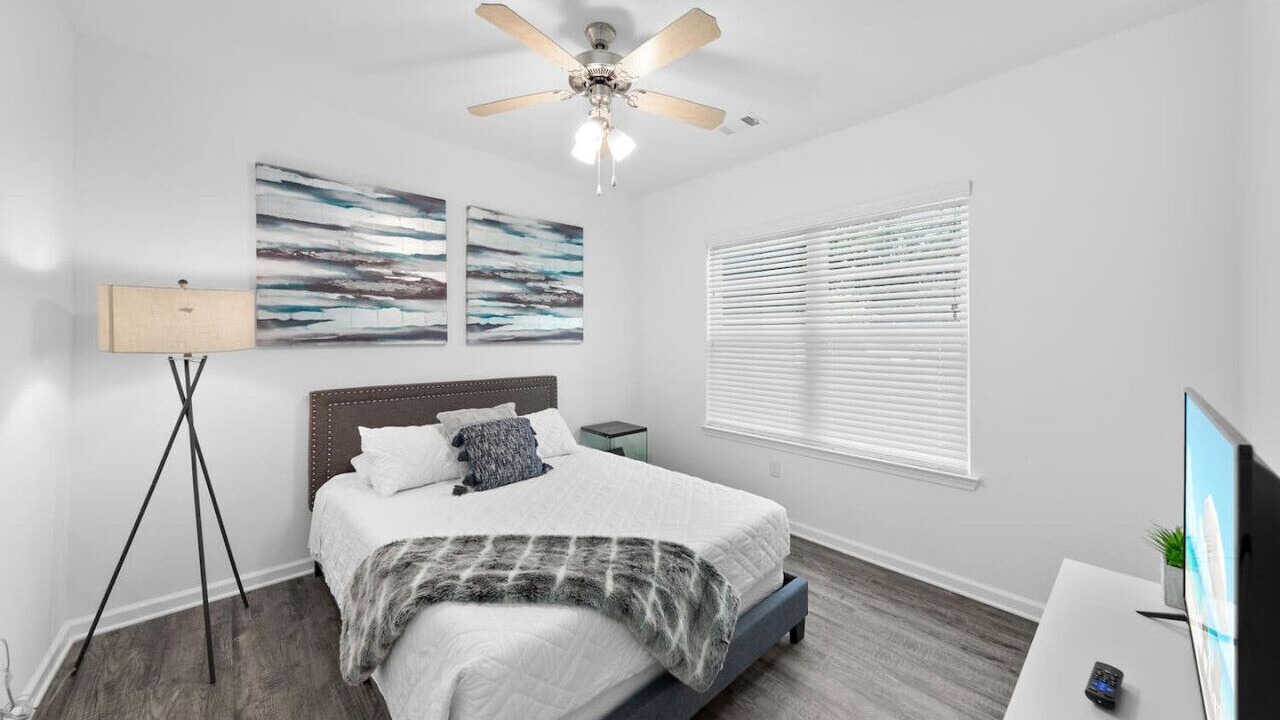 Photo of Bedroom in Orange Park