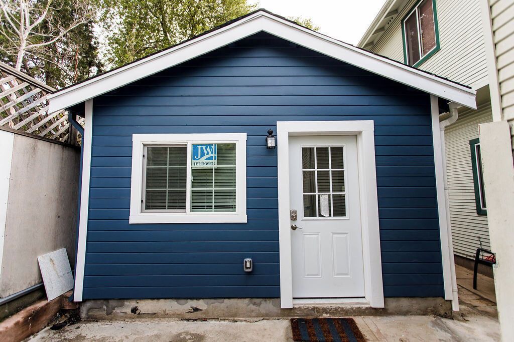 Photo of Outdoor in Upper Dimond