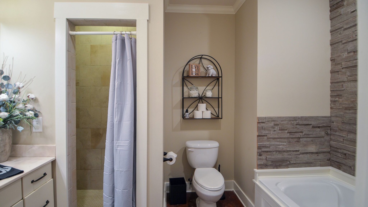 Photo of Bathroom in Starkville