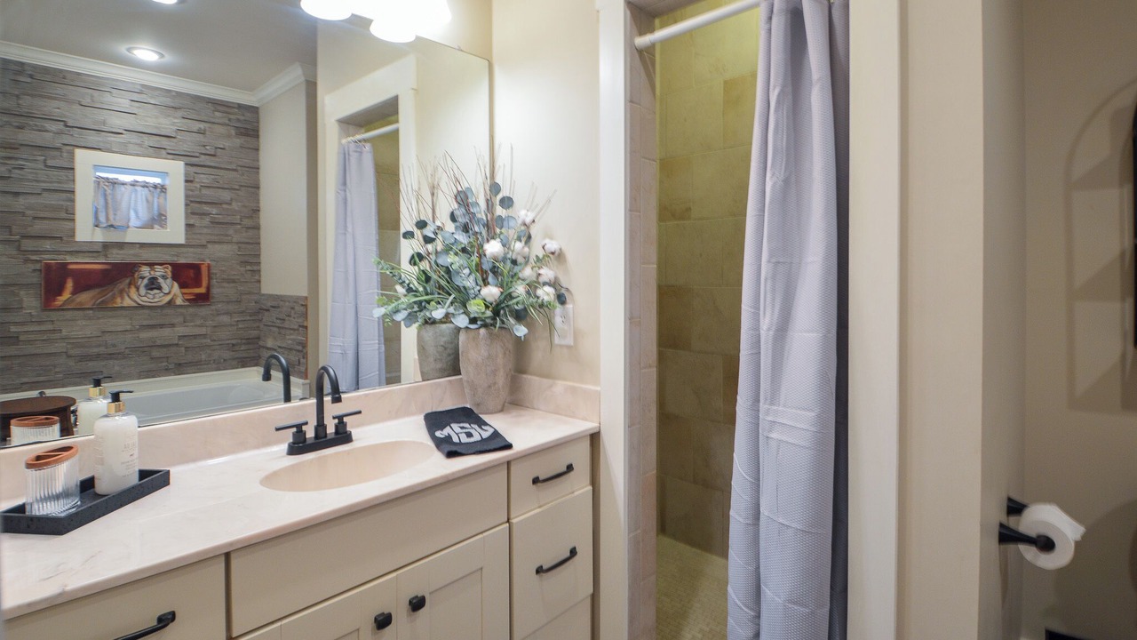 Photo of Bathroom in Starkville