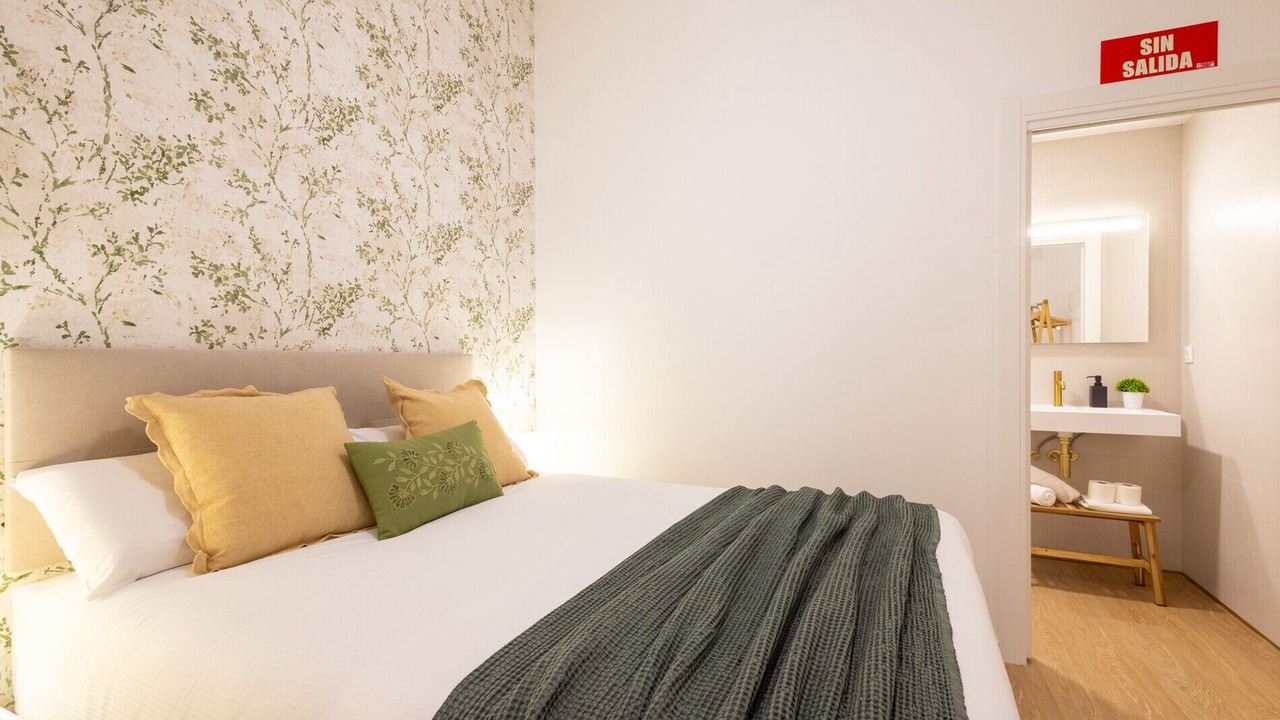 Photo of Bedroom in Aiora