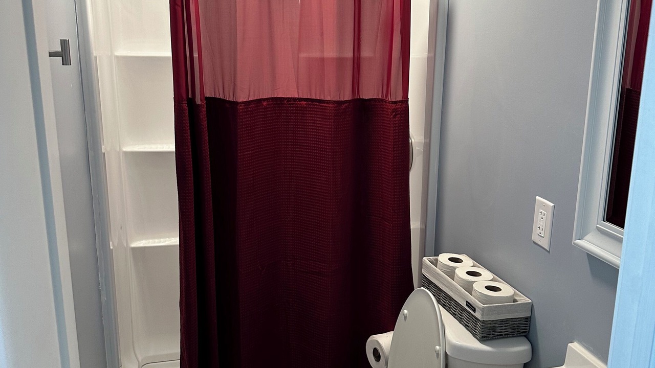 Photo of Bathroom in Griffin