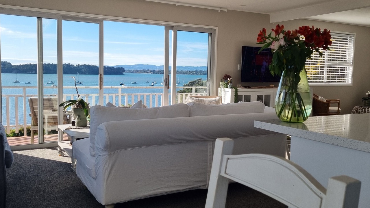 Photo of Livingroom in Omokoroa