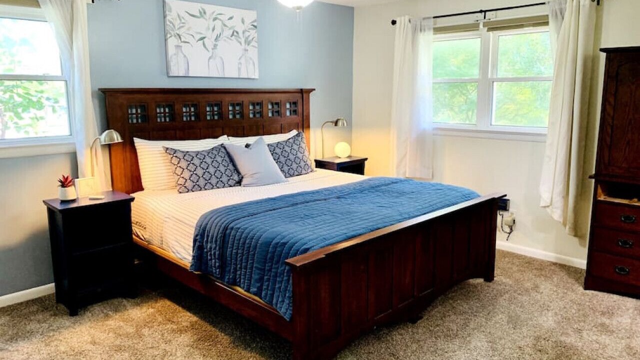 Photo of Bedroom in Laytonsville