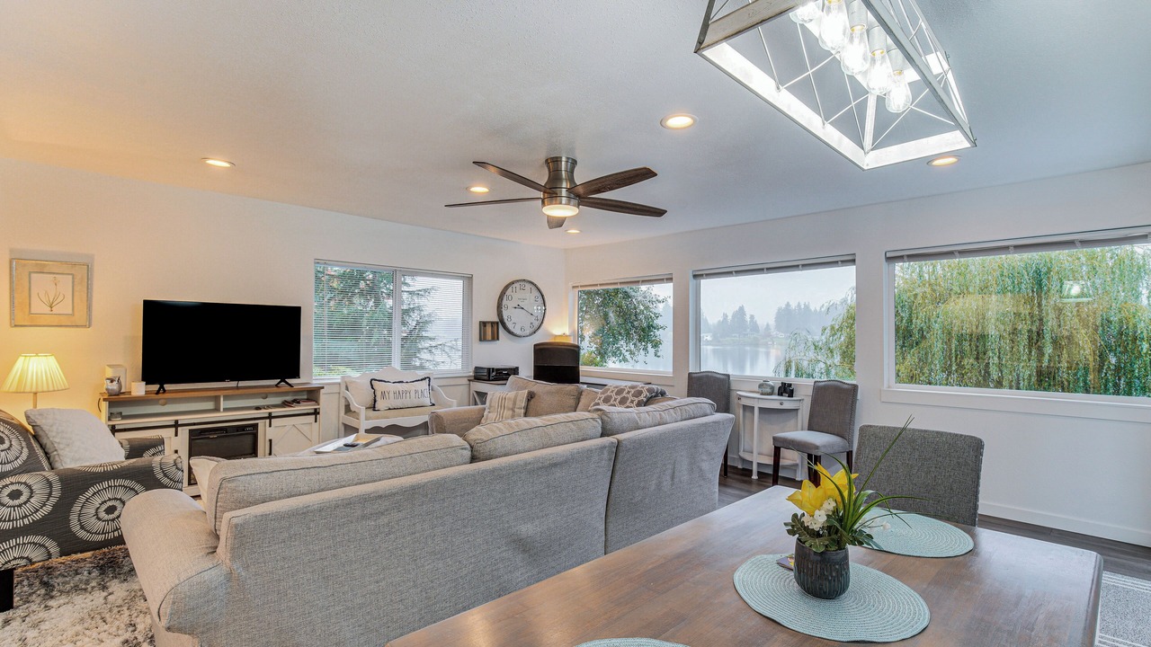 Photo of Livingroom in Fort Lewis