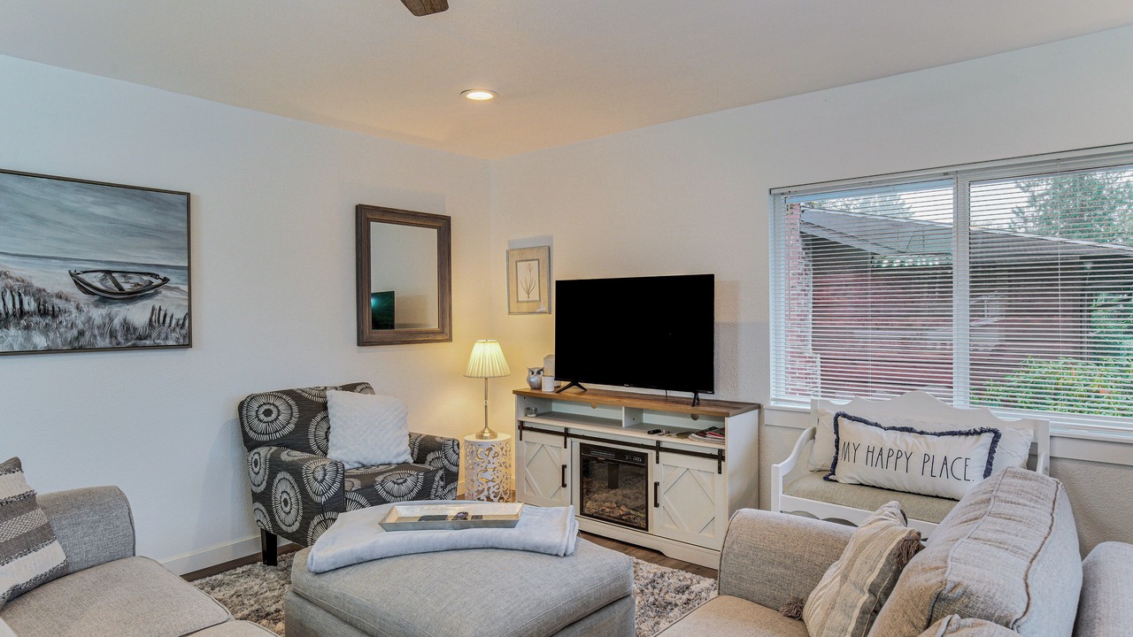 Photo of Livingroom in Fort Lewis