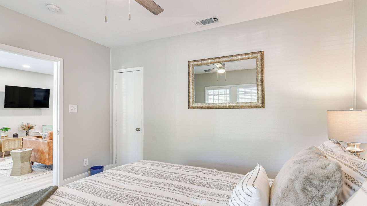 Photo of Bedroom in Greater East End