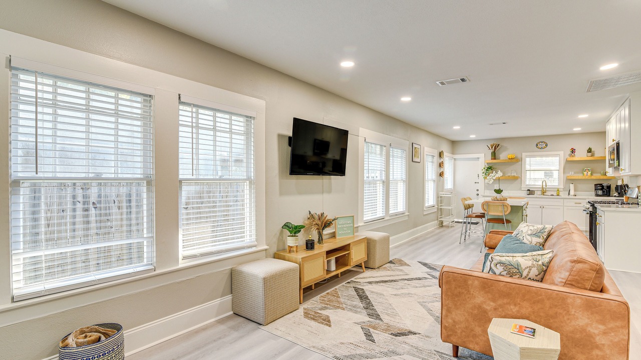 Photo of Livingroom in Greater East End