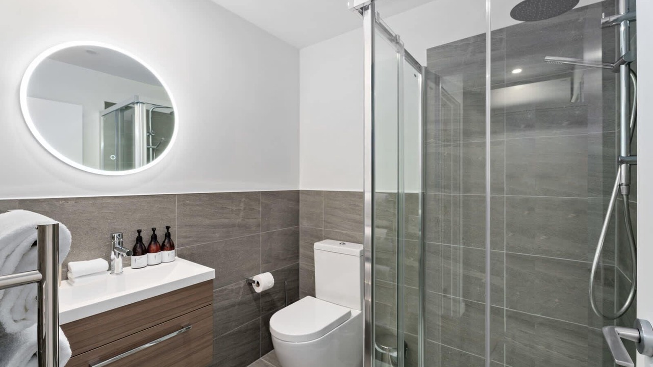 Photo of Bathroom in Albert Town