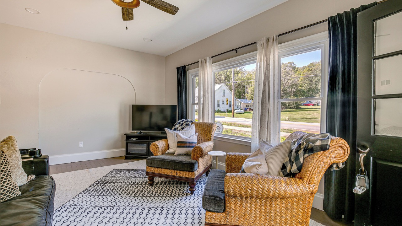 Photo of Livingroom in Defiance