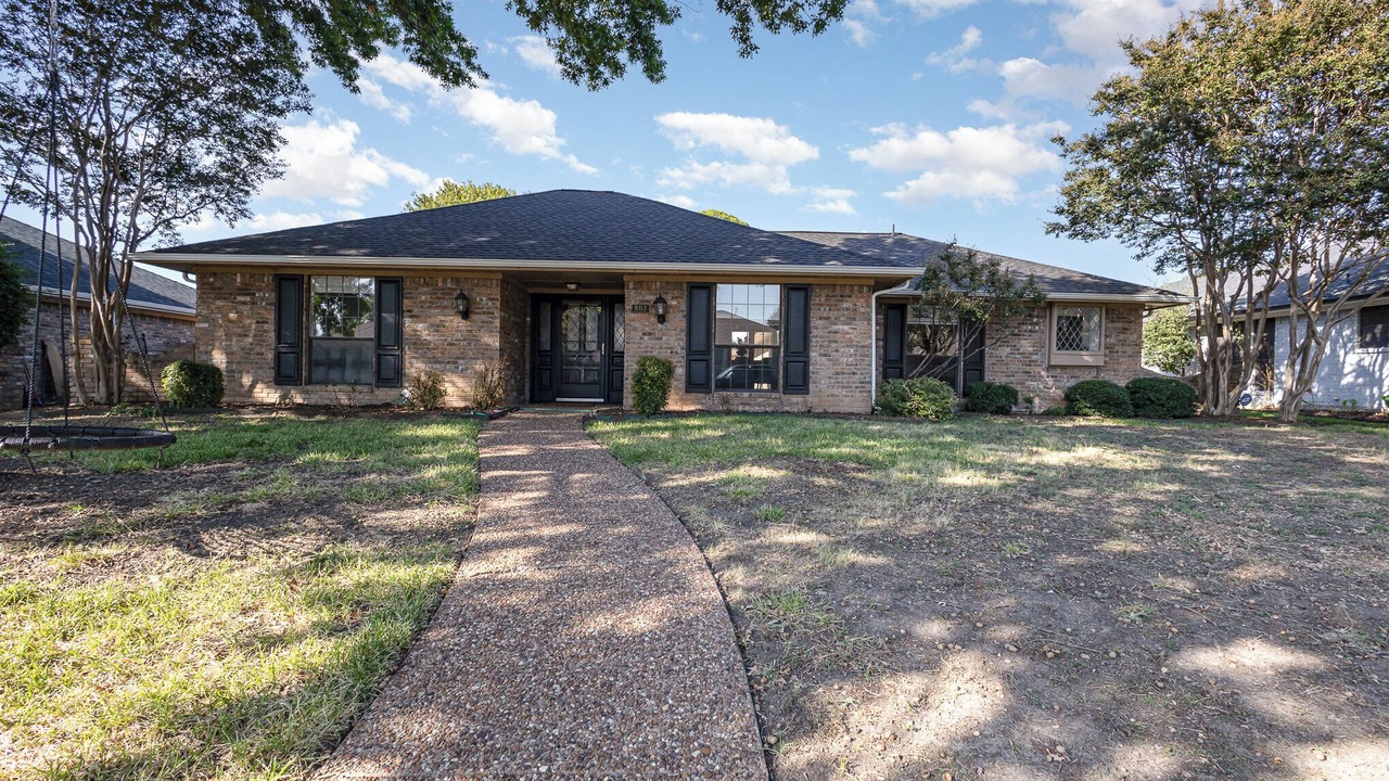 Photo of Outdoor in Allen
