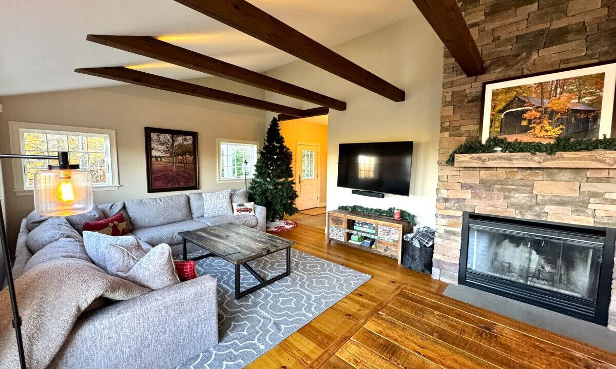 Photo of Livingroom in West Dover