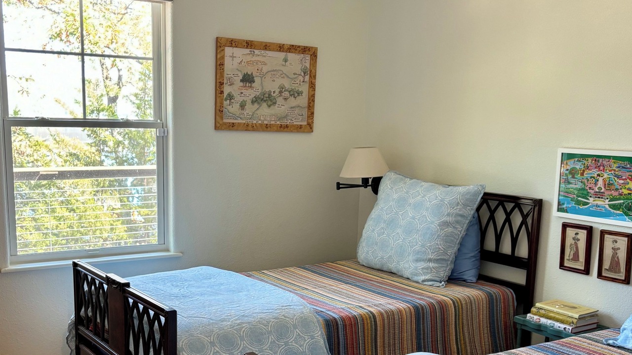 Photo of Bedroom in Lost Bridge Village