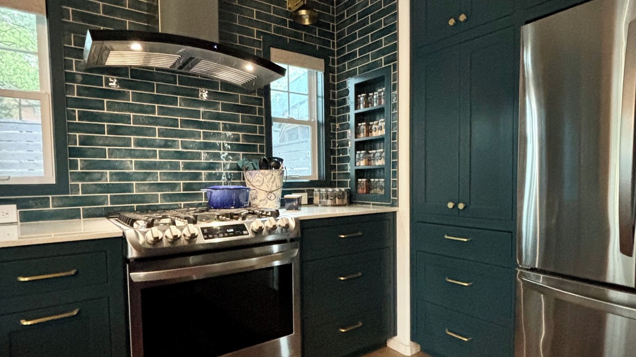 Photo of Kitchen in Lost Bridge Village