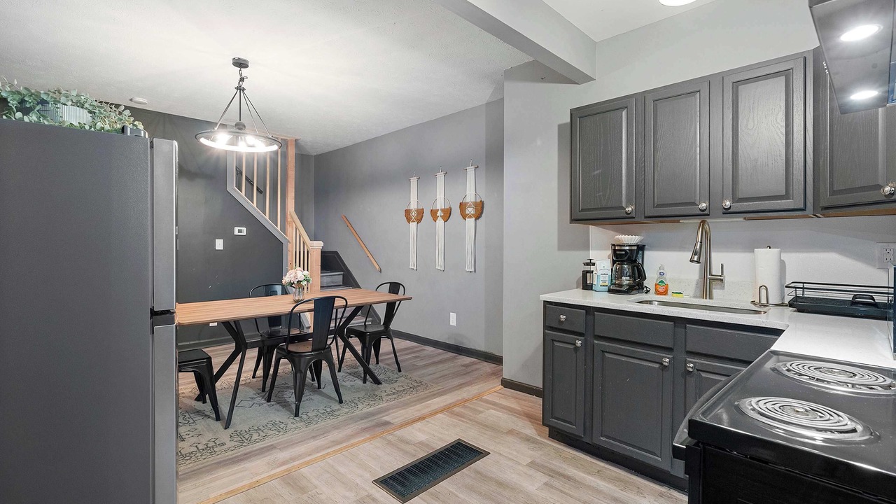 Photo of Others in Short North